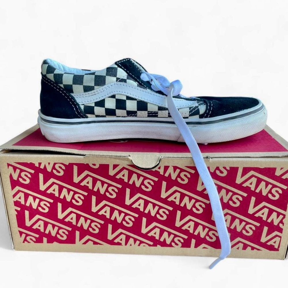 Vans Old Skool Black and White Checkered Shoes Kids Size 3